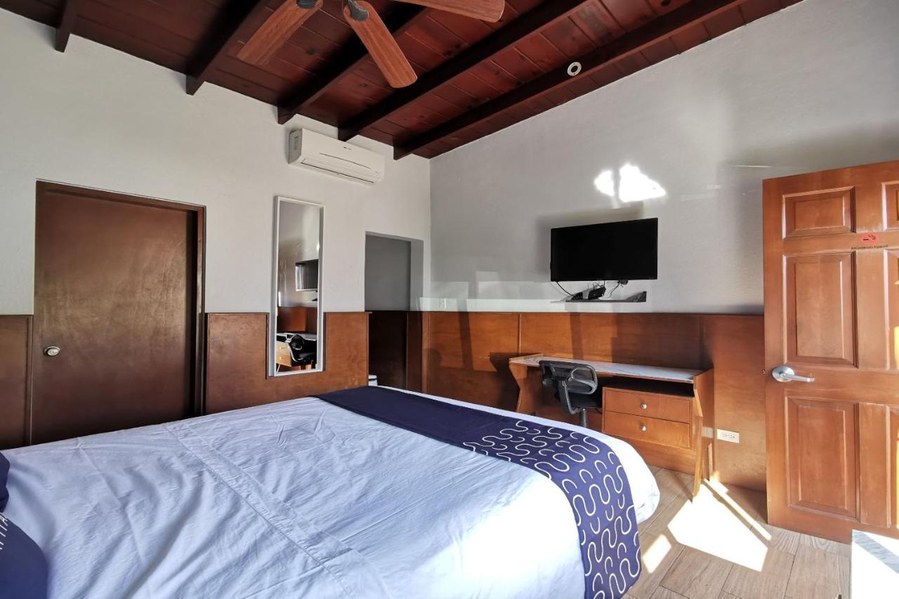 Capital O Hotel America Ensenada Zewnętrze zdjęcie